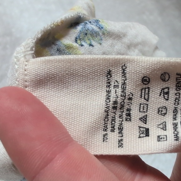 We The Free Cream and Blue Floral Top - Picture 5 of 5